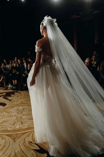 MUSE by Berta Style #25-133 #1 default backface vertical thumbnail