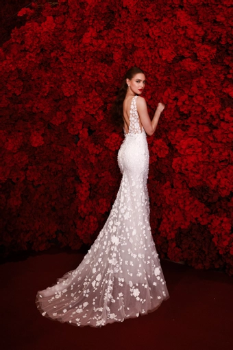 Dany Tabet Style #Dahlia #1 default backface vertical thumbnail