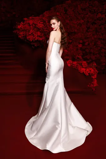 Dany Tabet Style #Ginger #1 default backface vertical thumbnail