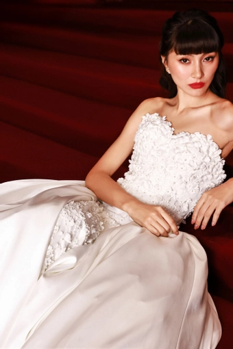Dany Tabet Style #Hibiscus #0 default frontface vertical cropped thumbnail