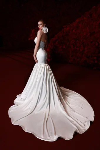 Dany Tabet Style #Magenta #1 default backface vertical thumbnail
