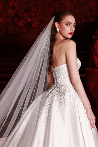 Dany Tabet Style #Rossa #1 default backface vertical thumbnail