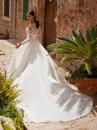 Moonlight Bridal S2262 #3 backface vertical thumbnail