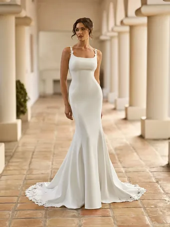 Moonlight Bridal T146 #0 default frontface vertical thumbnail