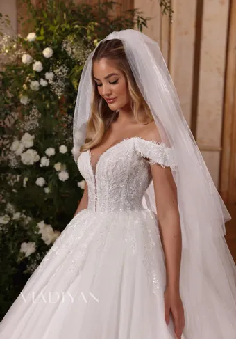 Vladiyan 2529 #2 frontface vertical cropped thumbnail