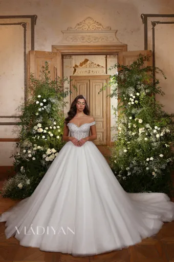 Vladiyan 2531 #0 default frontface vertical thumbnail