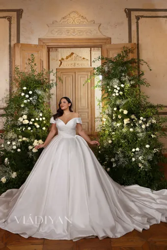 Vladiyan 2534 #1 frontface vertical thumbnail