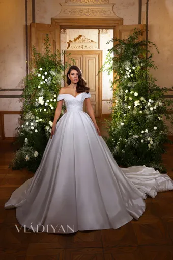 Vladiyan 2534 #0 default frontface vertical thumbnail