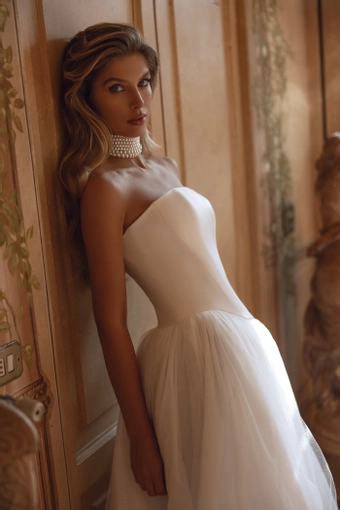 Tina Valerdi Style #Alizee #3 frontface vertical cropped thumbnail