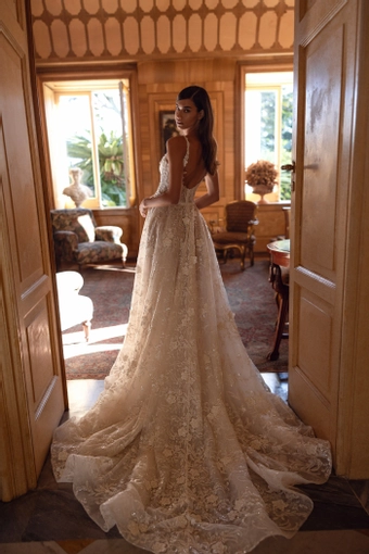 Tina Valerdi Style #Capucine #1 default backface vertical thumbnail