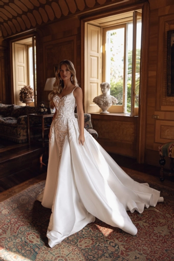 Tina Valerdi Style #Celine #1 frontface vertical thumbnail