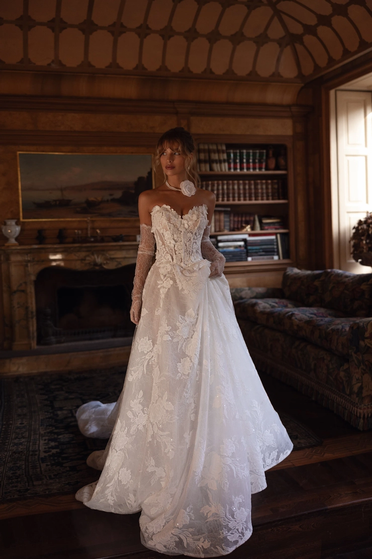 Tina Valerdi Style #Gaelle Default Thumbnail Image