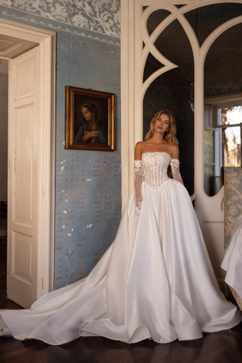 Tina Valerdi Style #Leontine #0 default frontface vertical thumbnail