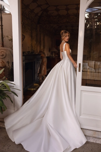 Tina Valerdi Style #Lisette #1 default backface vertical thumbnail