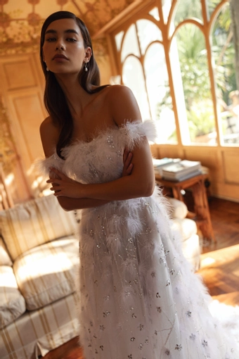 Tina Valerdi Style #Solene #4 frontface vertical cropped thumbnail