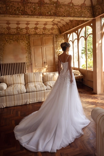 Tina Valerdi Style #Valerie #3 default backface vertical thumbnail