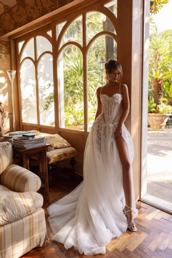 Tina Valerdi Style #Valerie #1 frontface vertical thumbnail