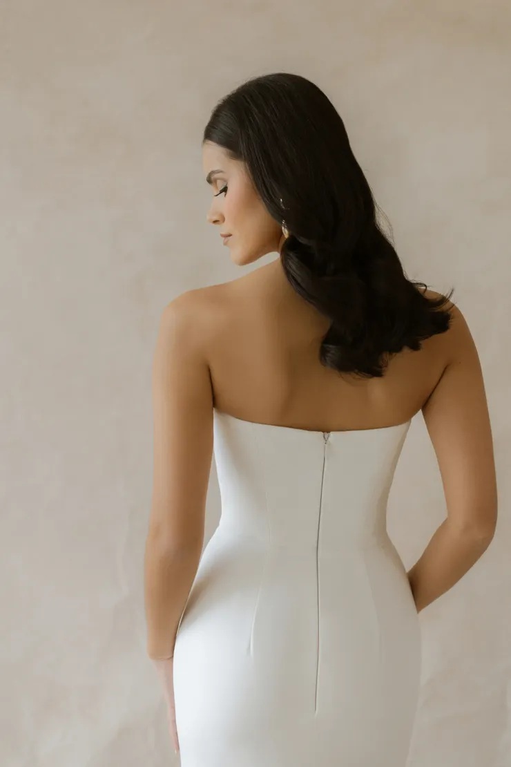 Abella Geer Style #E557 #4 backface vertical cropped picture