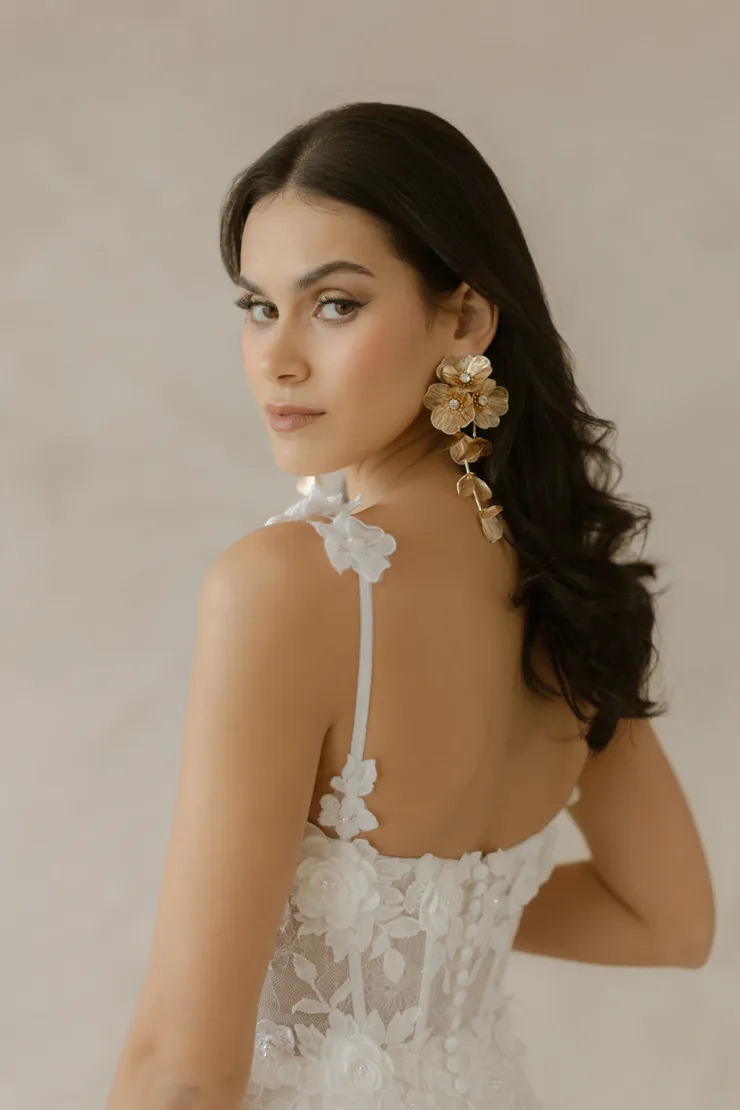 Abella Myers Style #E562 #8 backface vertical cropped picture