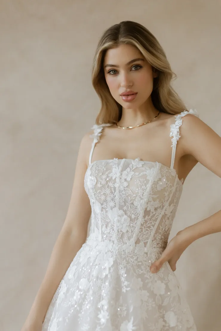 Abella | Stella's Bridal - E564 | Stellas Bridal