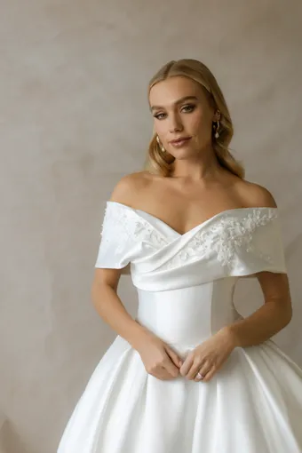 Allure Bridals: Abella Collection Style #E566 #11 frontface vertical cropped thumbnail
