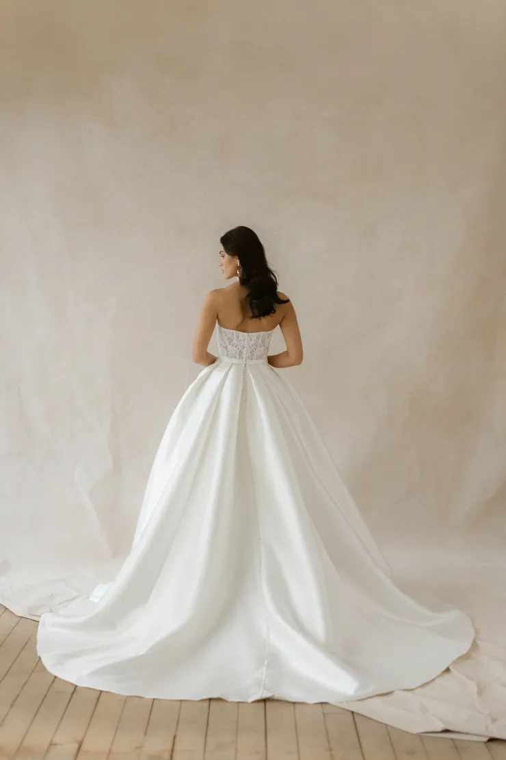 Abella Stokes Style #E583 #1 default backface vertical picture