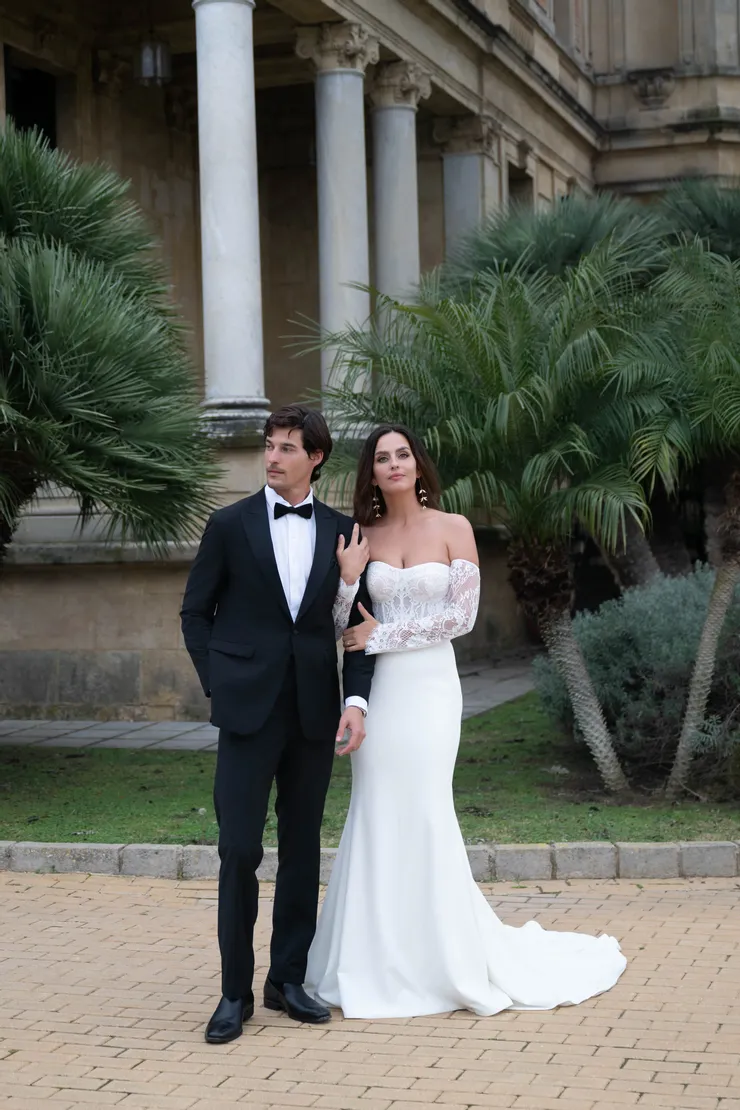 Abella | The Bride and Groom - E584 | The Bride & Groom