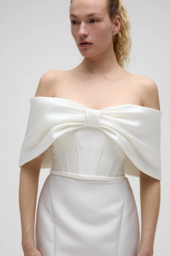 Nouvelle Amsale Style R482M #5 frontface vertical cropped thumbnail
