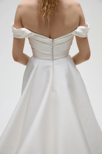 Nouvelle Amsale Style R484M #5 backface vertical cropped thumbnail