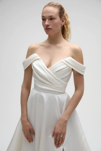 Nouvelle Amsale Style R484M #4 frontface vertical cropped thumbnail