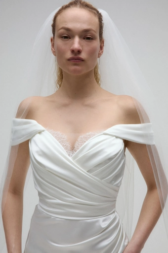 Nouvelle Amsale Style R485FS #5 frontface vertical cropped thumbnail