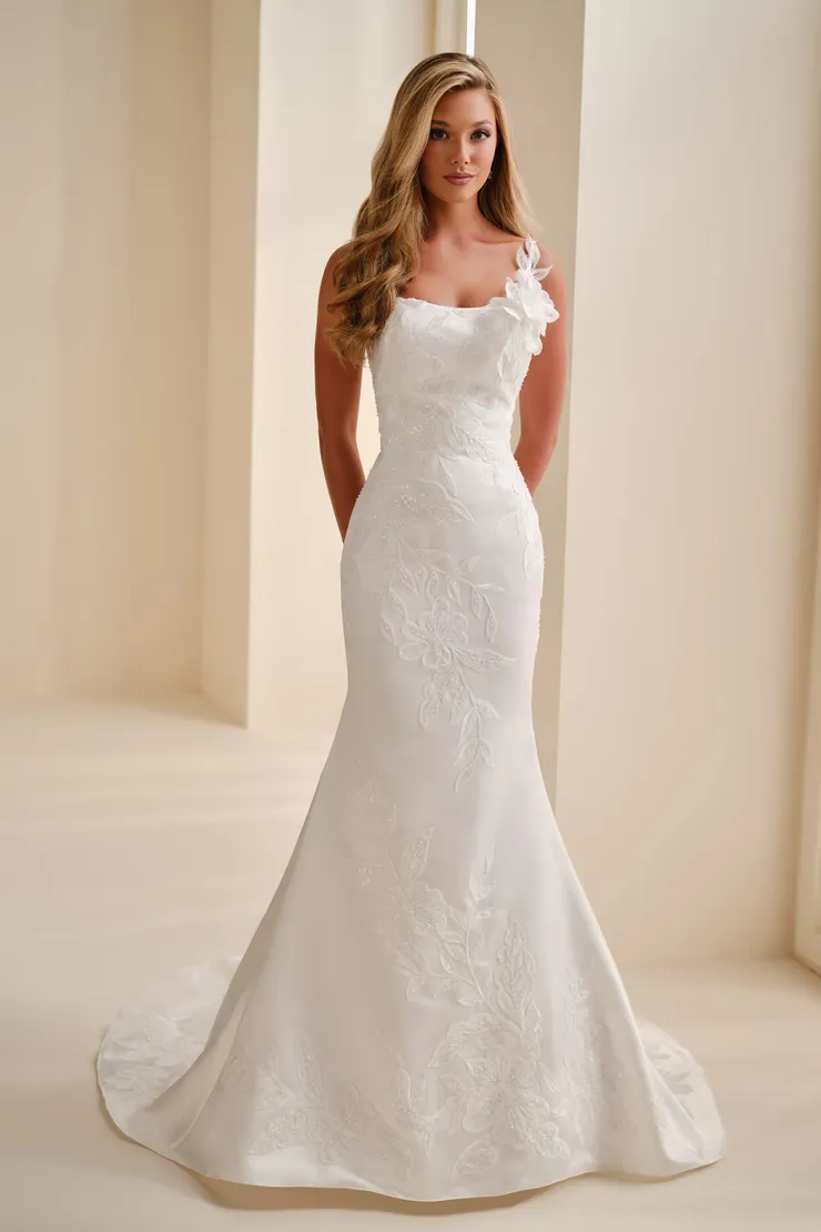 Mermaid Wedding Dress With 3D Lace Flowers Style No. E627