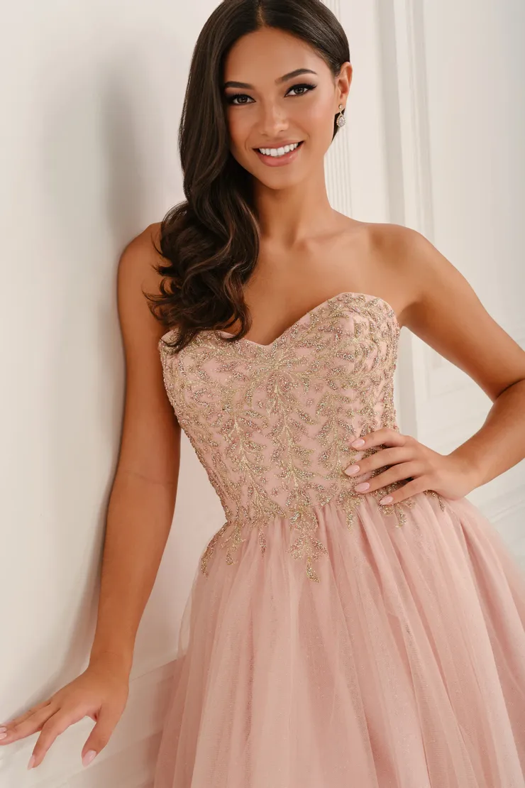 Style CL6111 Colette by Daphne #7 Pink frontface vertical cropped picture