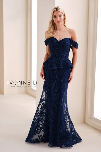 Ivonne D #ID1209 $3 Blue Willow frontface vertical thumbnail