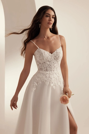 Katy Corso Elaine #3 frontface vertical cropped thumbnail