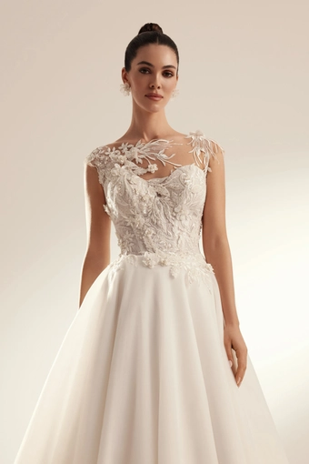 Katy Corso Fedis #2 frontface vertical cropped thumbnail