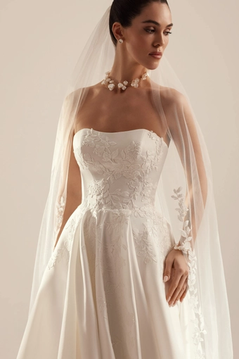 Katy Corso Isabel #5 frontface vertical cropped thumbnail