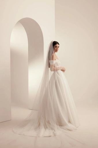 Katy Corso Suri #3 vertical thumbnail