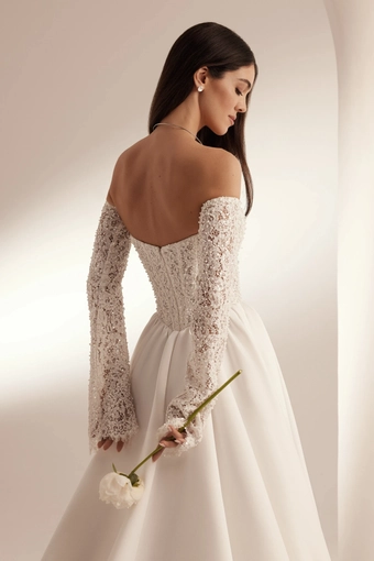 Katy Corso Vienna #5 backface vertical cropped thumbnail