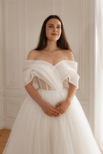 Olivia Bottega 2 in 1 Inali + Romanica Skirt #7 frontface vertical cropped thumbnail