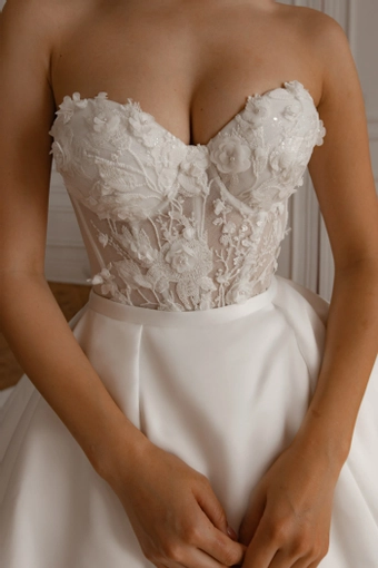 Olivia Bottega 2 in 1 Selkie + Sophia #4 frontface vertical cropped thumbnail