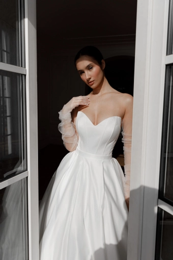 Olivia Bottega 2 in 1 Steltella + Protea Skirt #7 frontface vertical cropped thumbnail