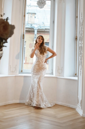 Olivia Bottega Airis Mermaid Nude #4 frontface vertical thumbnail