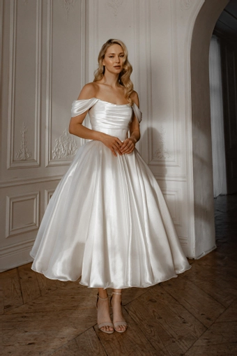 Olivia Bottega Alraune #0 default frontface vertical thumbnail