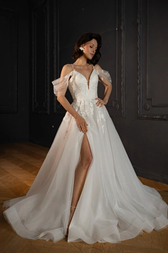 Olivia Bottega Altsoba #1 frontface vertical thumbnail