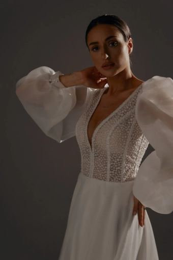 Olivia Bottega April #16 frontface vertical cropped thumbnail