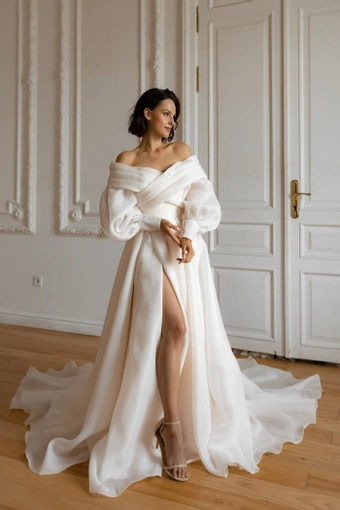 Olivia Bottega Audrey Extra Coral #1 frontface vertical thumbnail