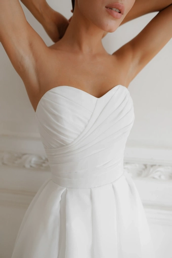 Olivia Bottega Audrey Extra Light Ivory #16 frontface vertical cropped thumbnail