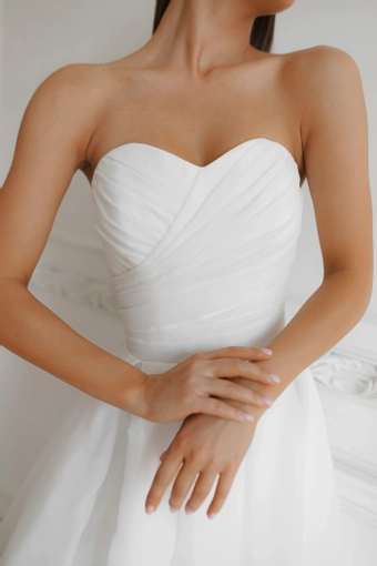 Olivia Bottega Audrey Extra Light Ivory #10 frontface vertical cropped thumbnail