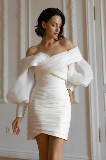 Olivia Bottega Audrey Mini Coral #3 frontface vertical thumbnail